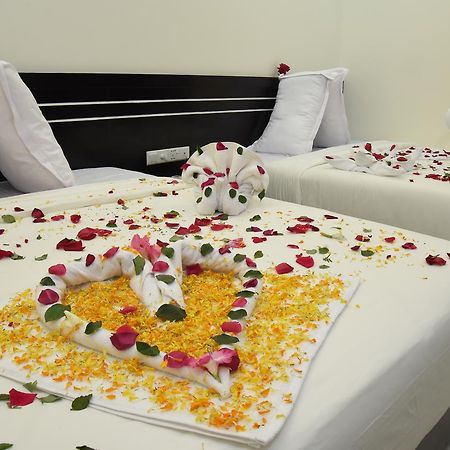 Hotel Elaf International Koks Badźar Zewnętrze zdjęcie