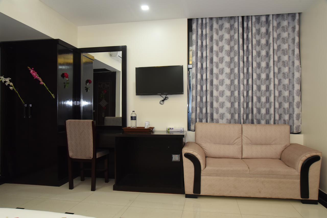 Hotel Elaf International Koks Badźar Zewnętrze zdjęcie